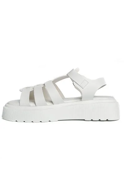 01-3671  Wedge Sandal