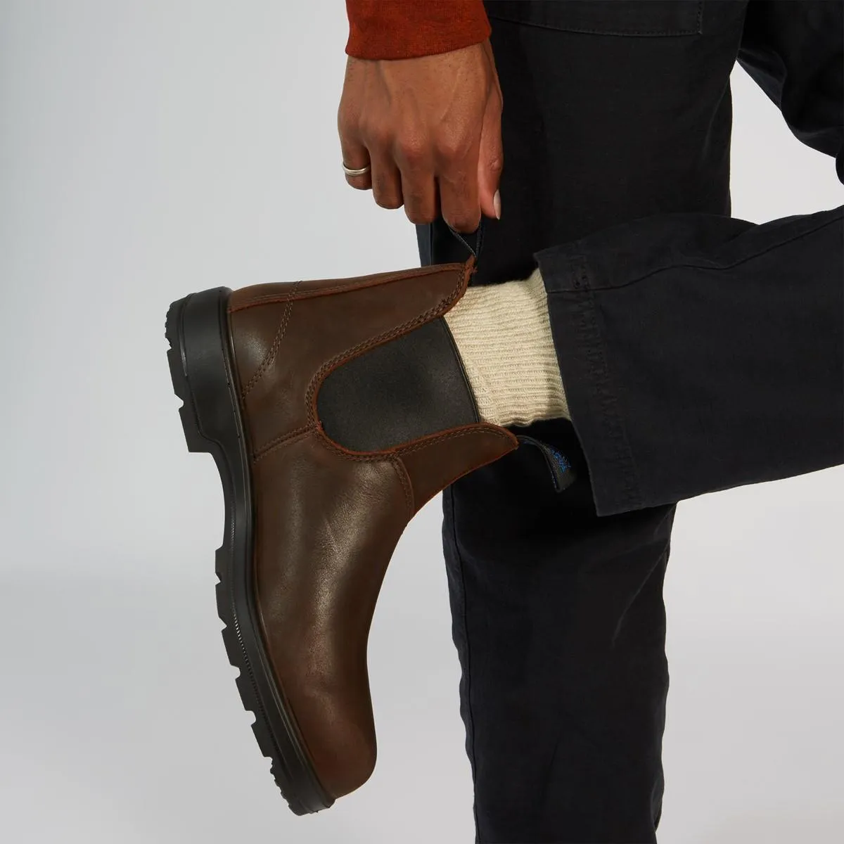 Blundstone #1477 Antique Brown Thermal Chelsea Boot