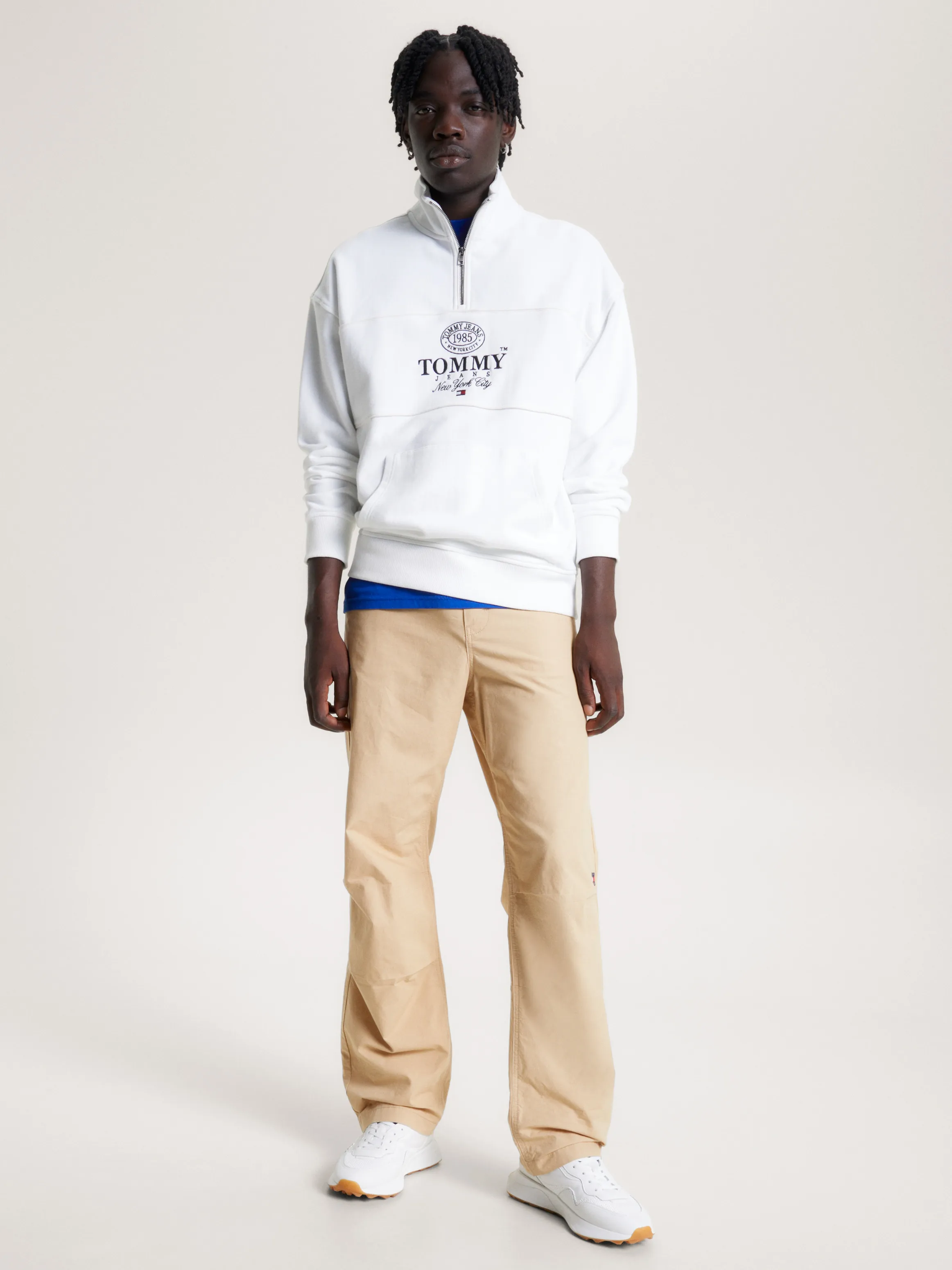 Logo Relaxed Fit Half-Zip Sweatshirt | Sweatshirts & Hoodies | Tommy Jeans