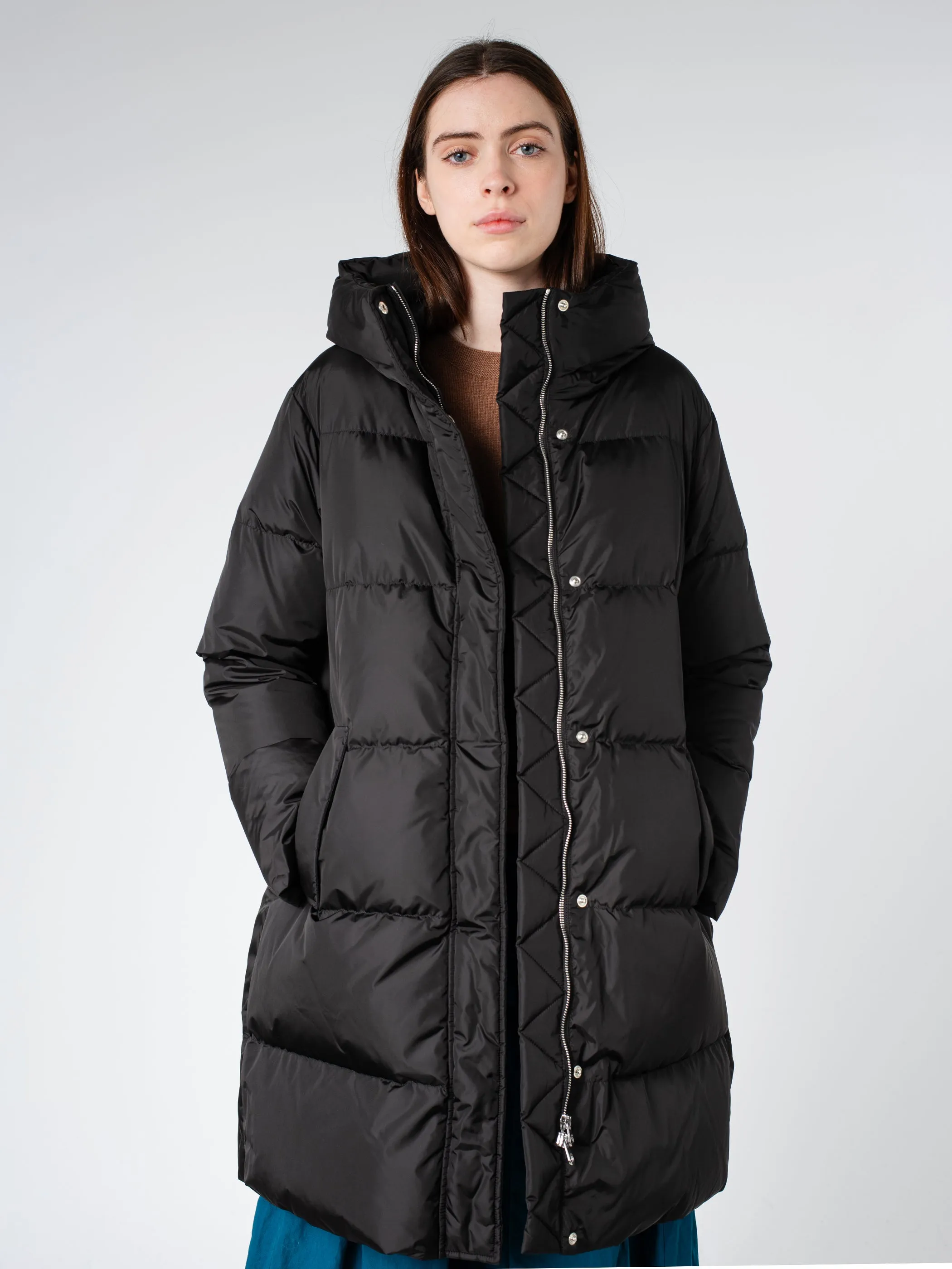 Nev Down Coat