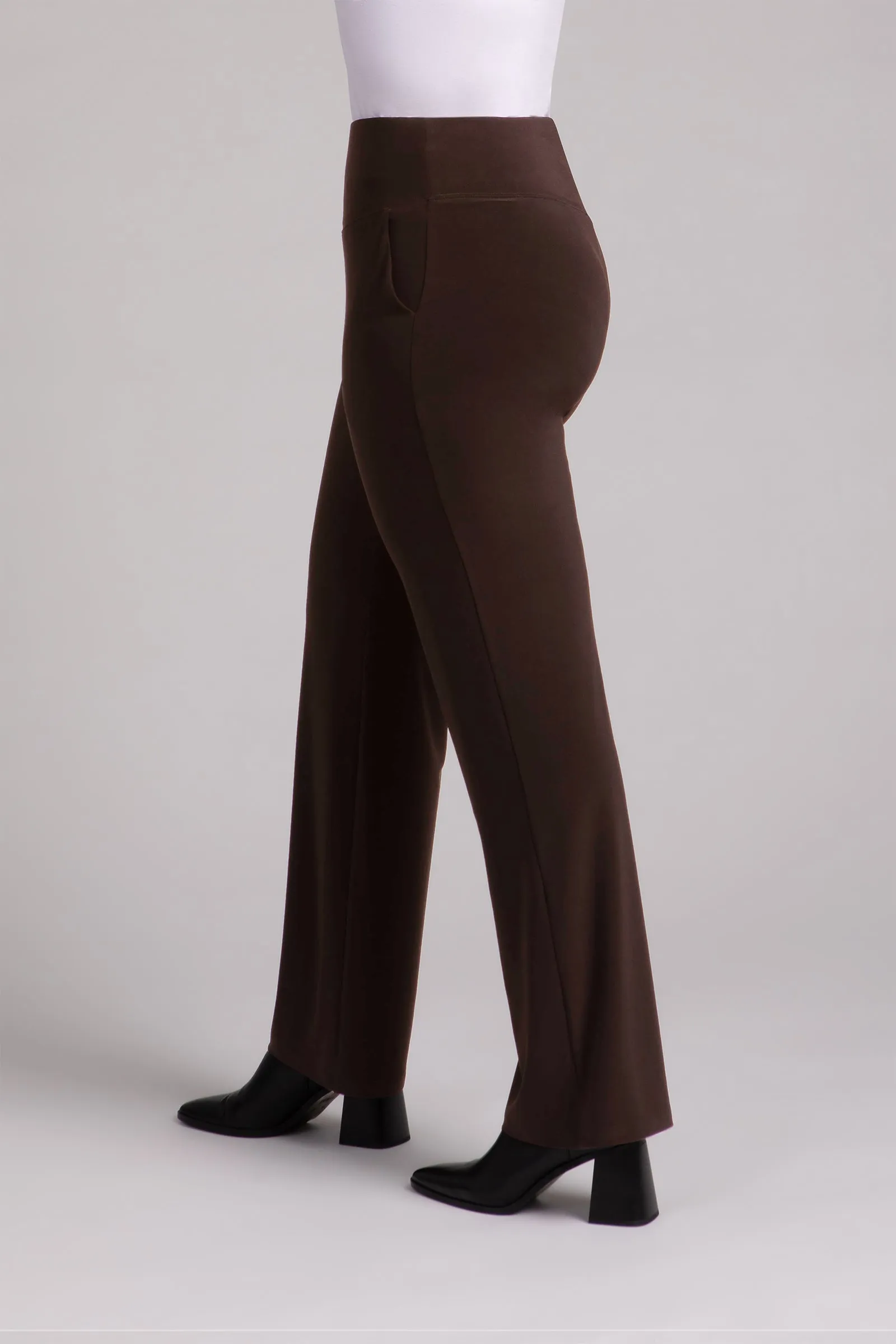 Straight Leg Pant with Yoke | Chocolate