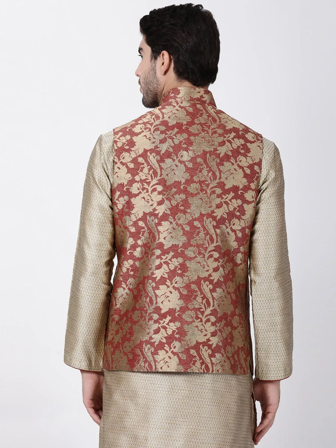 VASTRAMAY Men's Maroon Cotton Silk Blend Ethnic Jacket