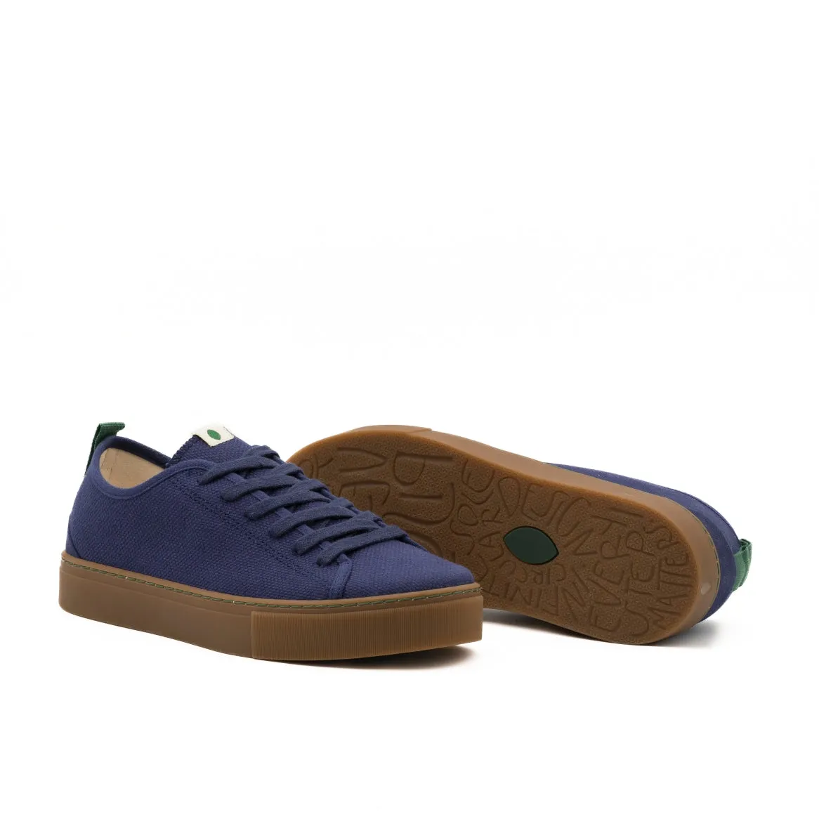 Vegan sneaker marine NIK014